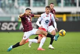 temp_image_1740915004.837852 Torino Surpreende com Retorno de Adams e Mudanças Táticas! Monza Busca Reação Após Derrota.