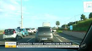 temp_image_1745933129.523753 Rodovia Zeferino Vaz em Paulínia: Acidente com Caminhão Causa Bloqueio Total e Impacta Trânsito