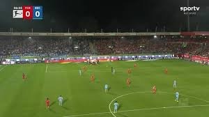 temp_image_1746288839.493216 Susto na Bundesliga: Goleiro do Heidenheim Sofre Grave Choque de Cabeça