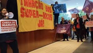 temp_image_1751579707.287127 Protesto no Banco Itaú BBA em Faria Lima: Ocupação e Demandas por Taxação dos 'Super-Ricos'