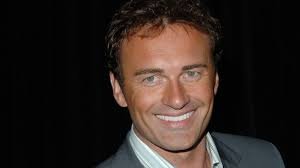 temp_image_1751666949.32435 Julian McMahon, Astro de 'Nip/Tuck', 'Charmed' e 'FBI', Morre aos 56 Anos