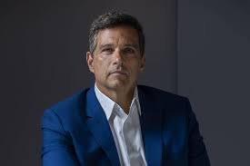 temp_image_1751887742.466203 Roberto Campos Neto Quebra o Silêncio Pós-BC: Críticas ao Fiscal, Recado a Haddad e a Polarização que Ameaça o Brasil