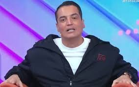 temp_image_1752522763.517894 Leo Dias Saiu do Fofocalizando? Entenda a Indefinição e o Futuro no SBT