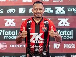 temp_image_1754015449.458619 Léo Pereira no Sport: Atacante Deixa o Vitória e Agita o Mercado da Bola