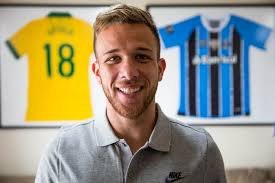temp_image_1754148314.041992 Arthur no Grêmio? O Retorno do Rei: Entenda a Negociação que Agita o Tricolor!