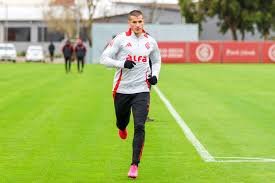 temp_image_1754741786.949527 Bragantino x Internacional: Pressionado, Inter aposta em time modificado para reagir no Brasileirão