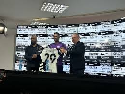 temp_image_1755391657.710969 Vitinho no Corinthians: A Chegada do Novo Camisa 29 e Seus Planos para o Timão