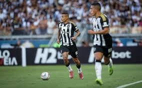 temp_image_1756338654.268771 Guilherme Arana: 250 Jogos de Glória e a Promessa de um Futuro Lendário no Atlético-MG