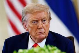 temp_image_1756546396.829944 Donald Trump: O Que REALMENTE Acontece – Últimas Notícias e Análises Impactantes