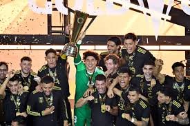 temp_image_1756917838.728256 Goleiro Ochoa: A Saga Inacreditável do 'Bolo' no Burgos e o Legado de um Ícone Mexicano