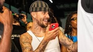 temp_image_1757048568.998165 Justin Bieber Apresenta 'Swag II': O Retorno Triunfal do Ícone Pop e Seus Novos Hits!