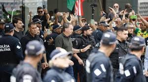 temp_image_1758224481.949322 Bolsonaro e GSI: Desvendando o Papel Crucial do Gabinete de Segurança Institucional