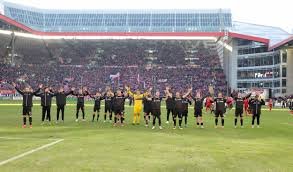 temp_image_1758302172.288087 Kaiserslautern e o Mítico Betzenberg: Preußen Münster Enfrenta a Força dos Roten Teufel