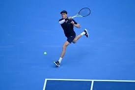 temp_image_1759230449.950567 Jannik Sinner Brilha no ATP Pequim e Garante Vaga nas Semifinais!