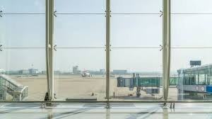 temp_image_1759233350.682162 Caos Aéreo no Rio: Vazamento de Óleo Paralisa Voos no Aeroporto Santos Dumont
