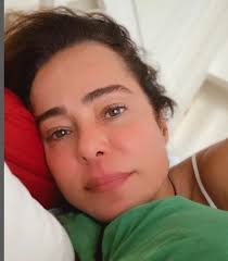 temp_image_1759405882.430805 O Alerta de Saúde de Cassia Linhares: Atriz Revela Luta Contra Infecção Alimentar e Faz um Apelo Importante!