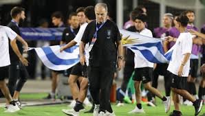 temp_image_1760100495.585505 Uruguai x República Dominicana: Bielsa Testa a Celeste em Amistoso Crucial para o Mundial 2026