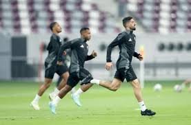 temp_image_1760463486.869937 Catar x Emirados Árabes Unidos: Um Duelo Épico por Vaga Direta na Copa do Mundo 2026!