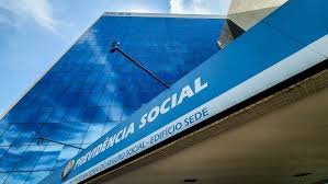 temp_image_1760791782.495354 INSS Suspende Empréstimos Consignados: Entenda a Decisão que Protege Aposentados e Pensionistas