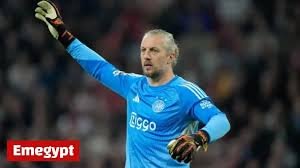 temp_image_1762376338.328494 Carlos Forbs: A Estrela Que Iluminou a Champions League com o Club Brugge Contra o Barcelona!