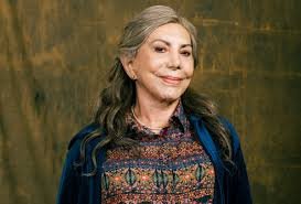 temp_image_1764982230.789139 Arlete Salles: Afastamento de 'Três Graças' por Saúde Causa Preocupação, Mas Retorno Triunfal é Iminente!