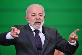 temp_image_1765015454.356093 Aprovação do Governo Lula: Estabilidade e os Desafios de uma Gestão 'Boa' ou 'Ótima'