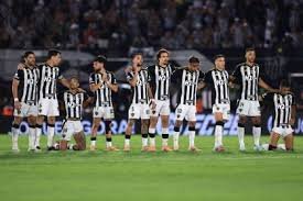 temp_image_1766500485.686081 João Marcelo: Atacante do Atlético Desembarca nos Emirados em Busca de Novos Horizontes