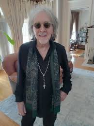 temp_image_1766582880.334142 Peter Criss: O Catman Lança Novo Álbum e Reflete Sobre Carreira e Kennedy Center Honor