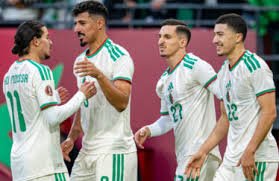 temp_image_1766949160.493832 Bertrand Traoré: A Jornada de um Atacante Talentoso no Futebol Europeu