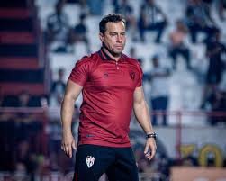 temp_image_1769301405.851142 Goiano 2026: Inhumas e Centro Oeste Agitam o Mercado com Trocas de Treinadores