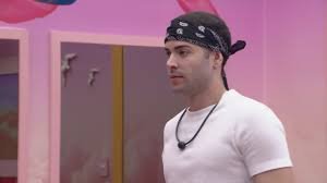 temp_image_1770171404.189009 BBB 26: Marcelo Muda o Visual e Web Compara com Ney Matogrosso! Vote no Seu Favorito!