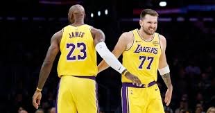 temp_image_1770355472.196851 Austin Reaves: A Ascensão do Armador e Seu Impacto na NBA