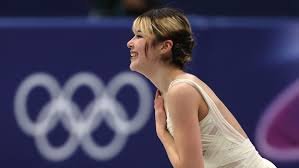 temp_image_1771538980.939921 Alyssa Liu: A História por Trás do Cabelo em Camadas que Remete a uma Árvore