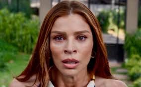 temp_image_1771724277.639444 Fernanda Vasconcellos: A Vilã Arminda e Seus Planos Sombrios em Três Graças