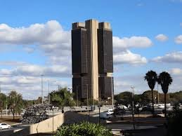 temp_image_1772463751.468103 Selic em 2026: Projeções Caem e Impactam o Mercado Financeiro