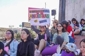 temp_image_1773036631.133405 8M em Tijuana: Marcha Feminista e Empoderamento Feminino na Fronteira