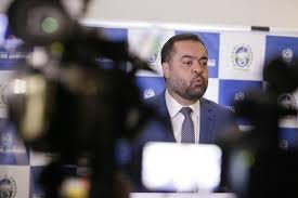 temp_image_1774574559.153259 Governador do Rio de Janeiro: Cláudio Castro, Desafios e Perspectivas para o Estado