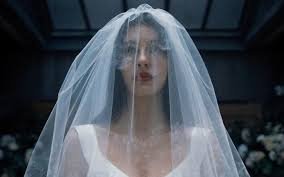 temp_image_1774583404.343408 Algo Terrível Vai Acontecer: A Nova Série de Terror Psicológico da Netflix que Você Precisa Assistir