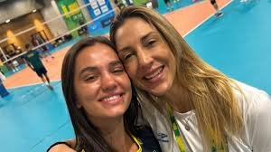 temp_image_1775826912.516772 Carol Gattaz: Quem é a Especialista em Educação Financeira que Empodera Mulheres