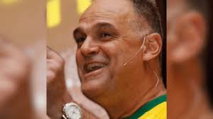 temp_image_1776450899.533326 Oscar Schmidt: Ex-Jogador de Basquete Hospitalizado em São Paulo - Últimas Notícias