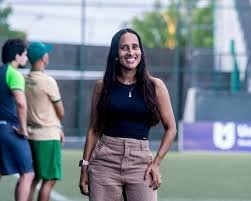 temp_image_1776779238.047354 Feira FC: A Estratégia Inovadora para Unir Torcida e Campo na Busca pelo Acesso