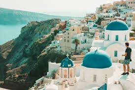 temp_image_1779630073.669599 Santorini: O Lado Oculto do Paraíso Instagramável