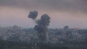 temp_image_1784465328.21576 Terror em Kiev: Rússia Lança Maior Ataque de Mísseis Balísticos Desde o Início da Guerra