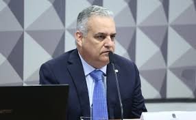 temp_image_1785942264.440907 Flávio Bolsonaro Define Chapa: Alfredo Gaspar é o Novo Candidato a Vice-Presidente
